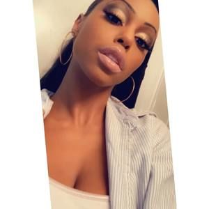 Meet your Posher, Deandra